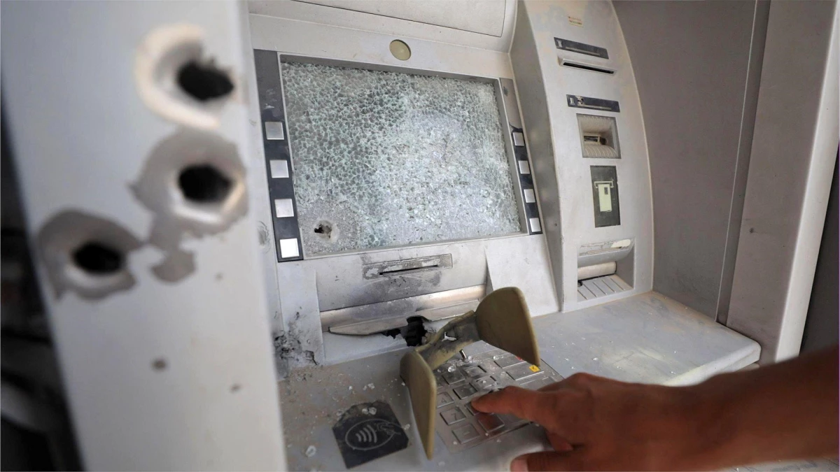 Gazze’de nakit krizi: ‘Bankada param var ama ekmek alamıyorum’