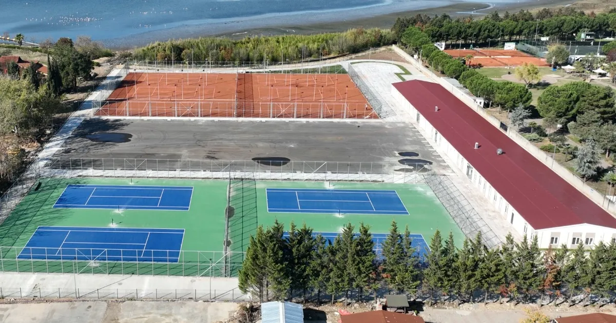 Kocaeli İzmit Tenis Merkezi’nde sona gelindi